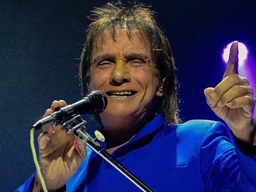 ESPETÁCULO DE TRIBUTO A ROBERTO CARLOS, por Koryn