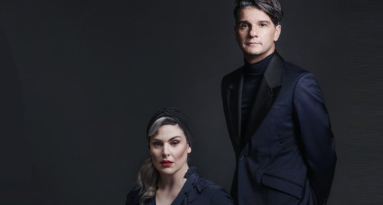 THE GIFT – UM PIANO E UMA VOZ…