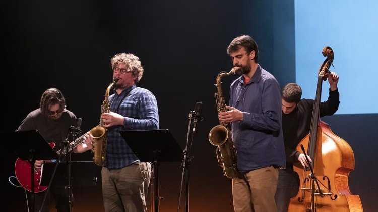 'CENTAURI' - QUINTETO DE ANDRÉ FERNANDES