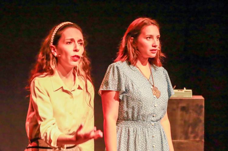 Meu Amor, Quem Sabe, Um Dia pelo arte pública