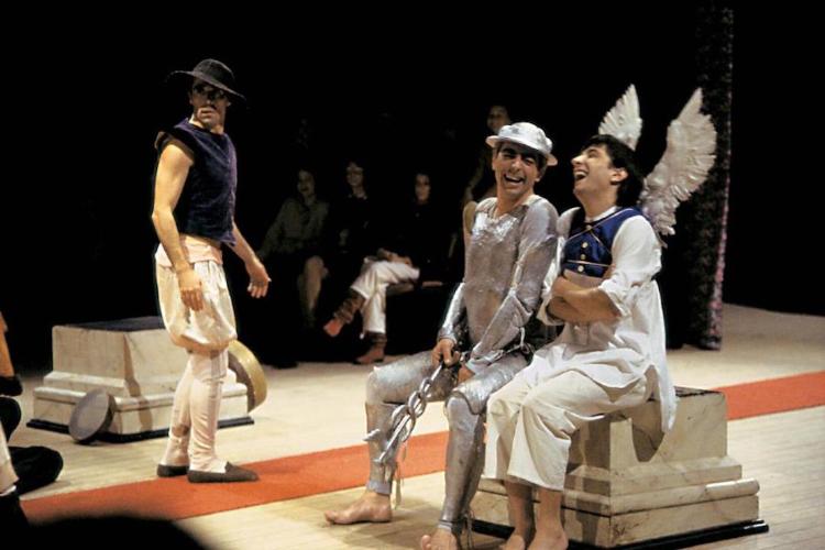 ‘Memórias do Teatro da Cornucópia’