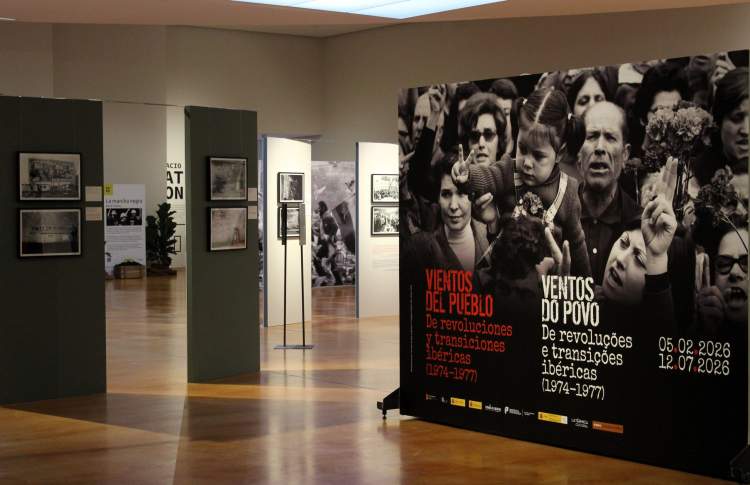 Mesa redonda ‘Vientos del pueblo. Ayer y hoy del fotoperiodismo en Portugal y España’