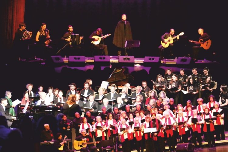 A CANÇÃO DE COIMBRA NA COMUNIDADE COM COROS DE ALBERGARIA-A-VELHA