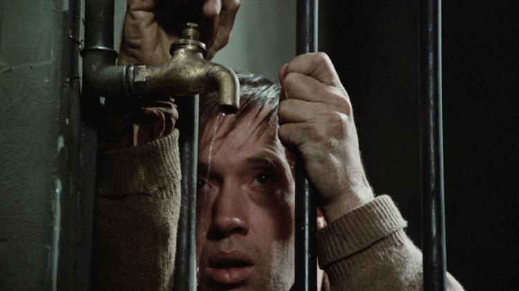 Cinema O OVO DA SERPENTE, DE INGMAR BERGMAN