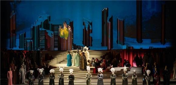 Clube de Cinema Documental: 'Ai Weiwei's Turandot'' por Maxim Derevianko
