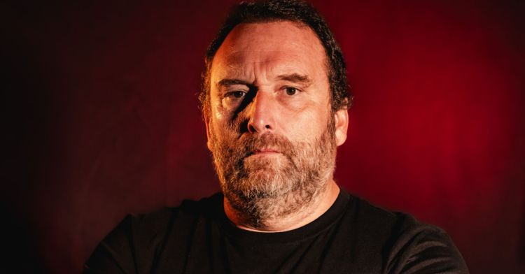 Grande Entre os Assassinos | Eduardo Madeira