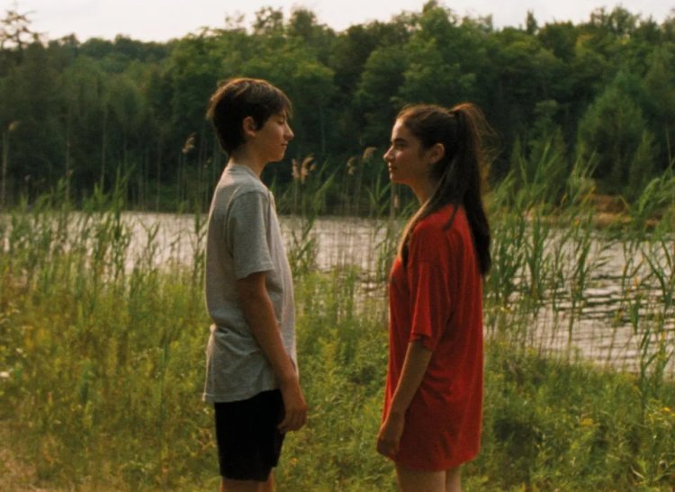 Falcon lake - VIRAL