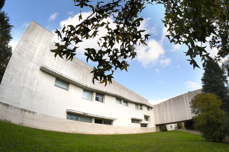 Mostra 'Contrarreloxo'