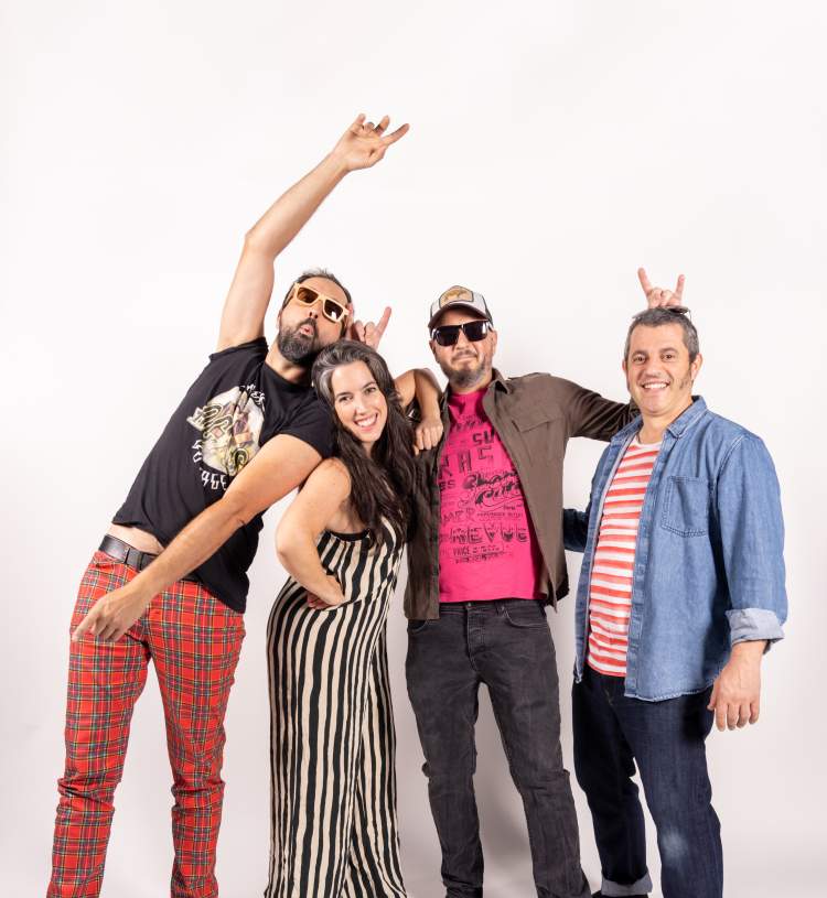 PARABÉNS PARA NÓS. 10º ANIVERSARIO - A GRAMOLA GOMINOLA