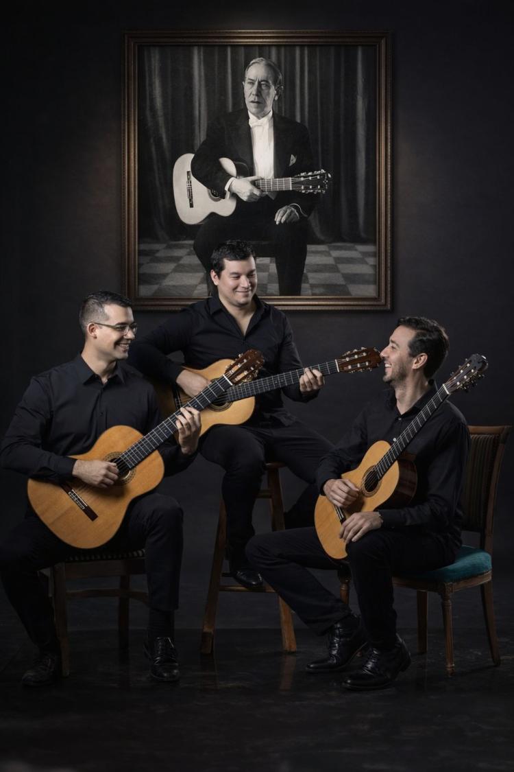Mbaraka Trío un homenaje a Agustín Barrios Mangore.