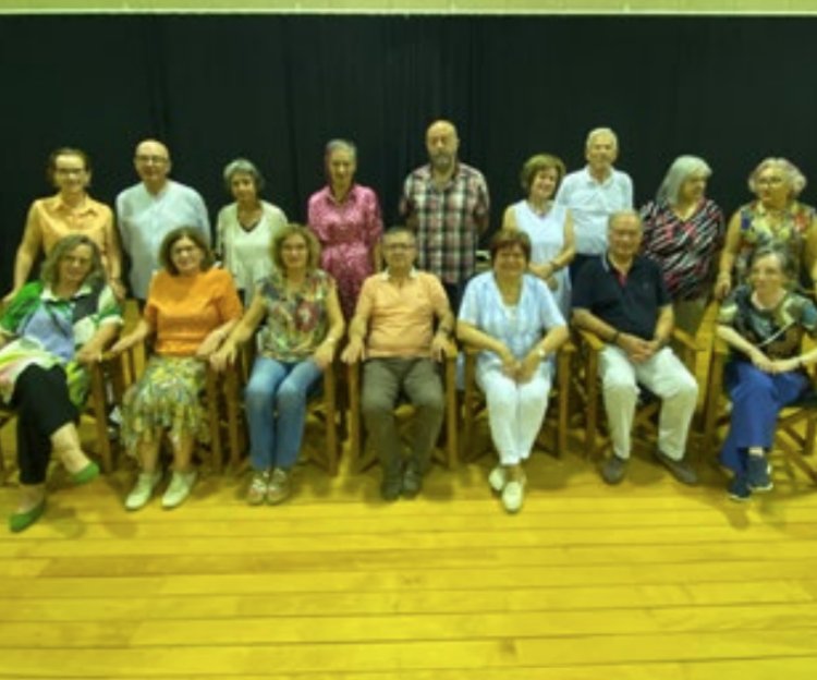 Há 60 anos, na minha aldeia! Exercício final da disciplina de Teatro da Academia