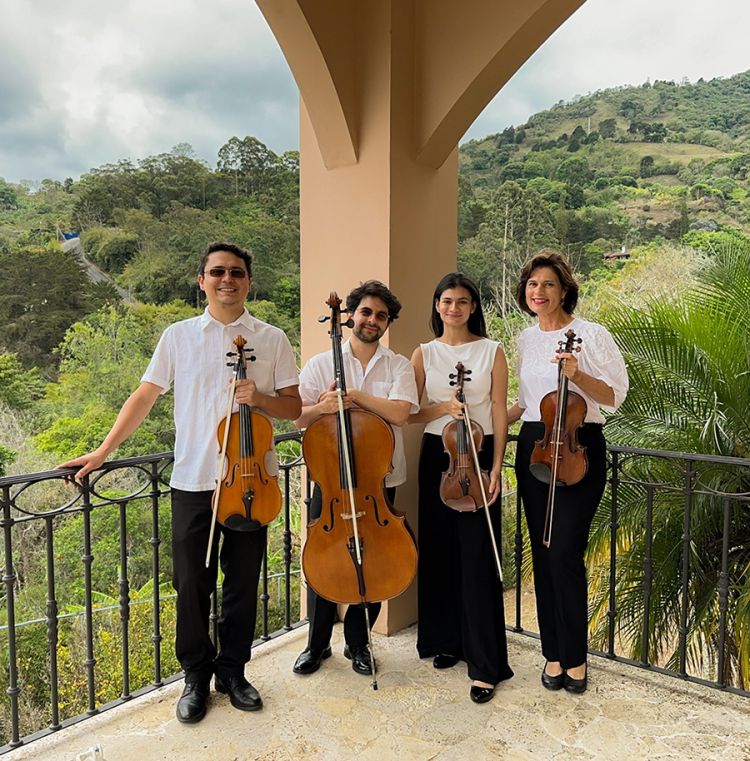 Música al Atardecer: Cuarteto Alma