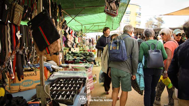 Mercado Mensal de Vila Nova de Cacela