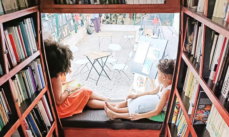 Festival SEMENTES - Aletria – Biblioteca Itinerante - Casa Invisível (Almada)