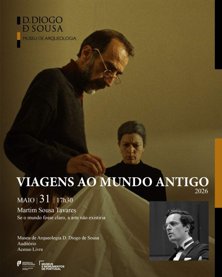 Viagens ao Mundo Antigo - Martim Sousa Tavares 