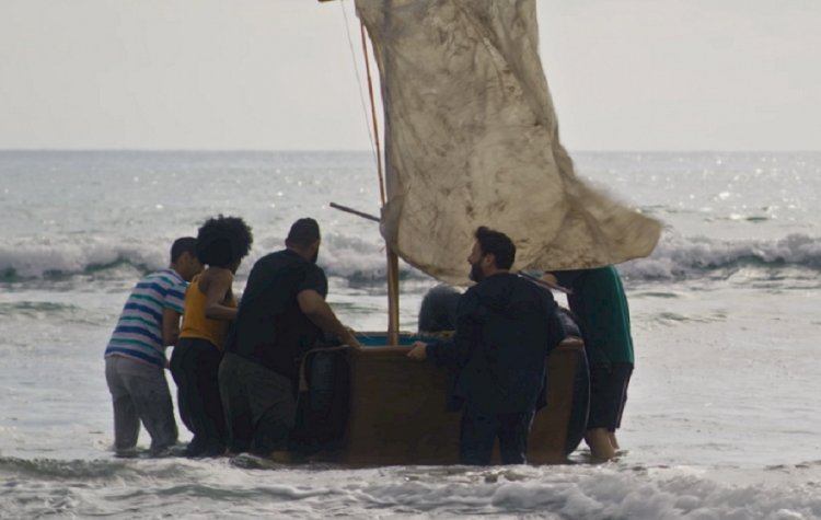 Proxección do filme 'Adiós Cuba', de Rolando Díaz