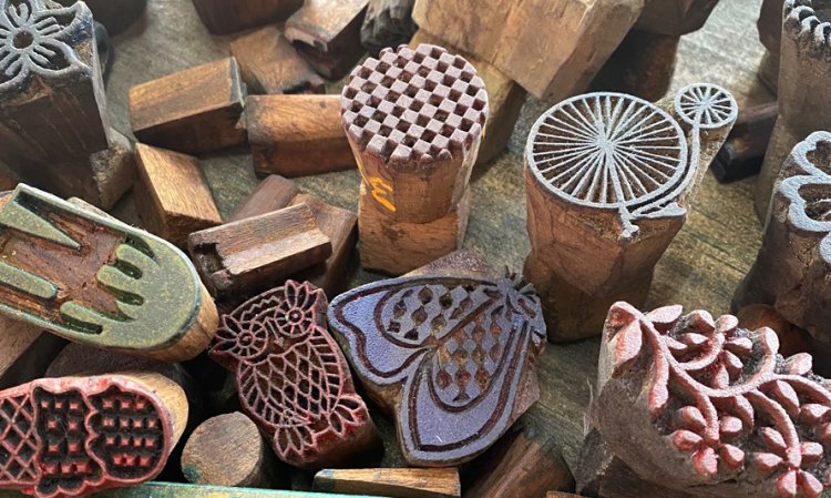 Carimbos com blockprint indiano: oficina artística para famílias