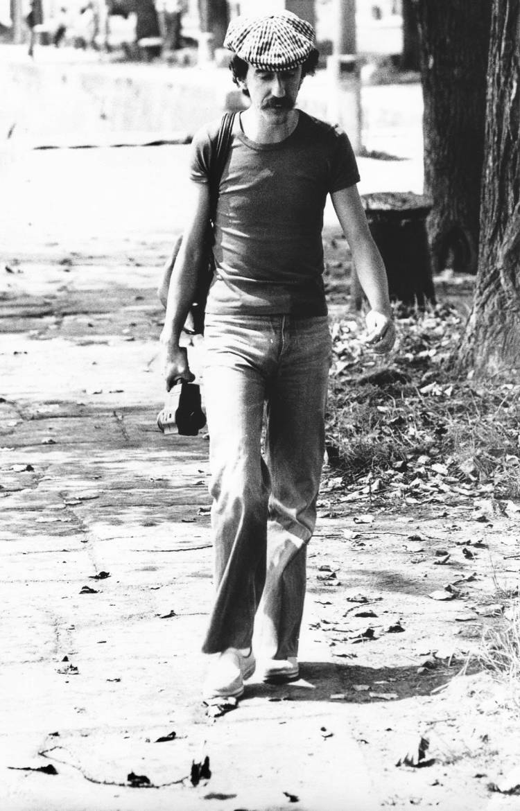 'Vai nos 80!'_uma exposição documental para Mário Moutinho 