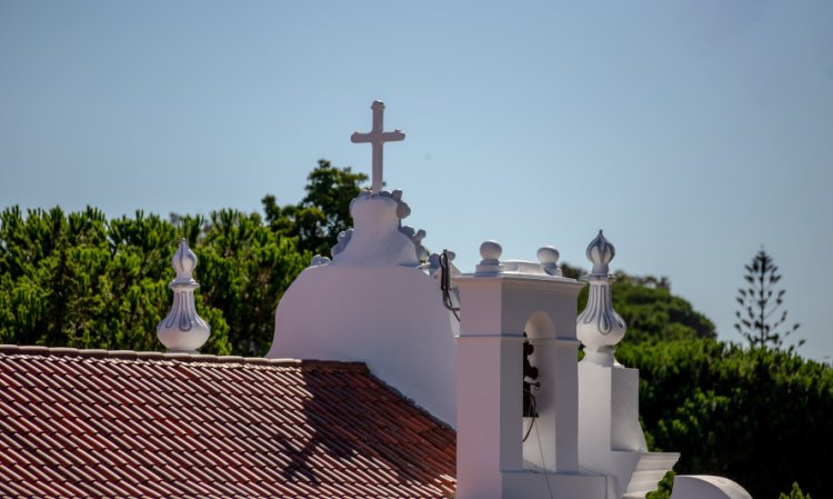 Visita orientada ao Convento dos Capuchos: Além do Convento, os Frades Franciscanos e a Caparica