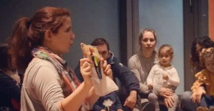 'Olha, olha... É uma história', por Mariana Machado (bebés e famílias)
