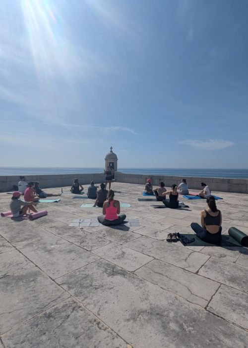 Noite de Ioga e Sound Healing na Fortaleza de Santiago