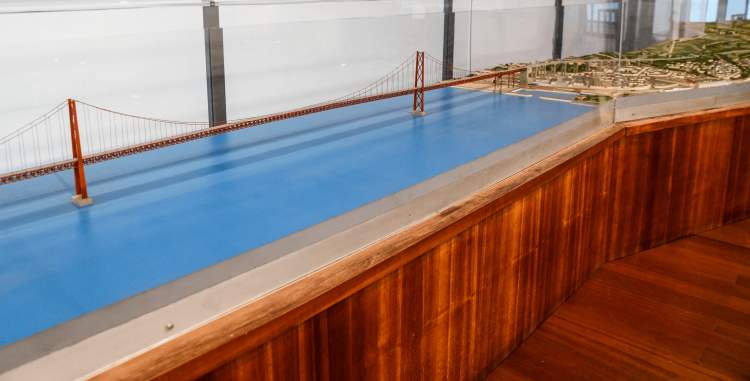Exposição Maquete da Ponte sobre o Tejo, sua implementação e acessos