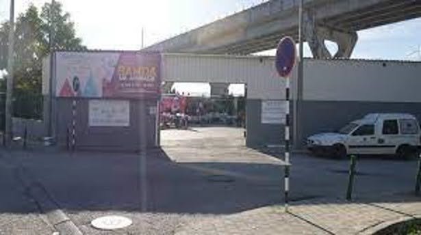 Feira da Bagageira em Corroios