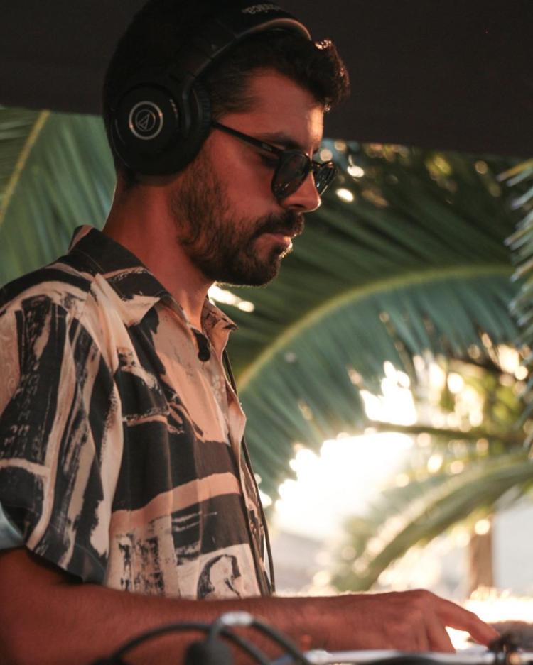 WARM UP MOTELX – Sessão de curtas + DJset Cinema, DJ