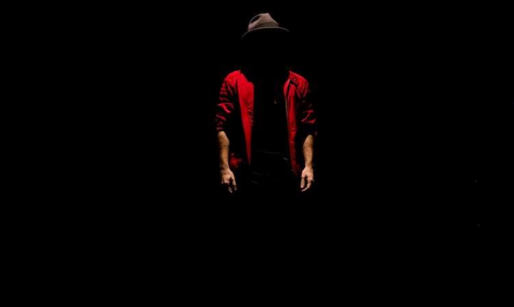 EL MAGO INVISIBLE, NADA ES LO QUE PARECE