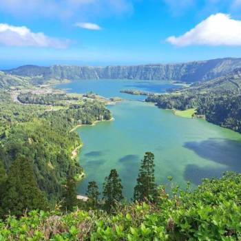 Caminando por la Isla de São Miguel