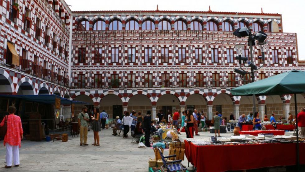 Rastro de Antigüedades y Artesanía en el Centro de Badajoz