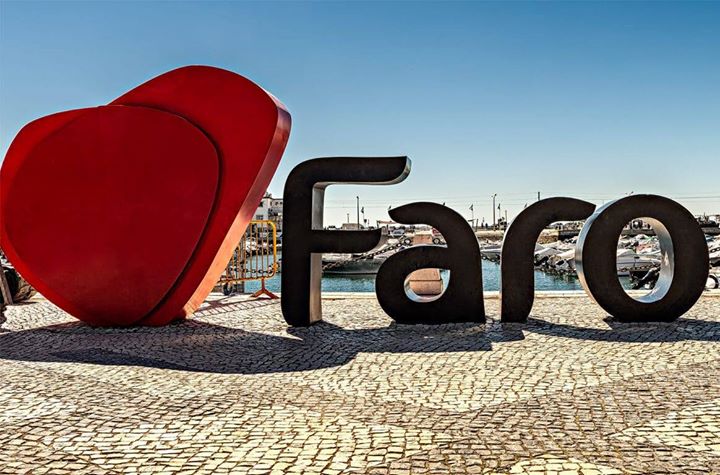 Feira da Bagageira em Faro