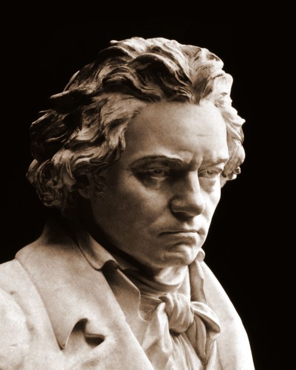 32 Sonatas para piano de Beethoven nos tempos históricos - Recital II