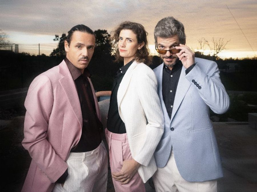 OS AZEITONAS, LANÇAMENTO DO BEST-OFF DE CELEBRAÇÃO DOS 20 ANOS