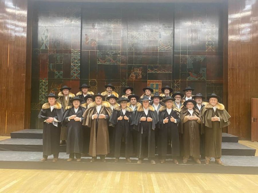 Música • Hora de Baco com Planície Cantada