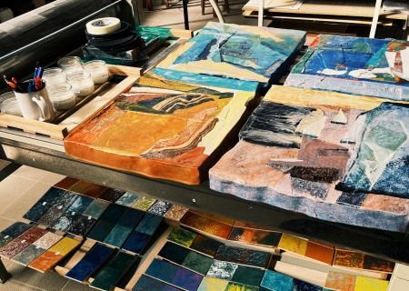 JEREMY GARDINER, Topographies en Argile